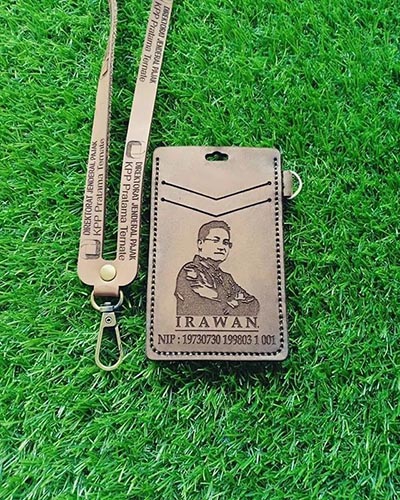 激光雕刻工作證套